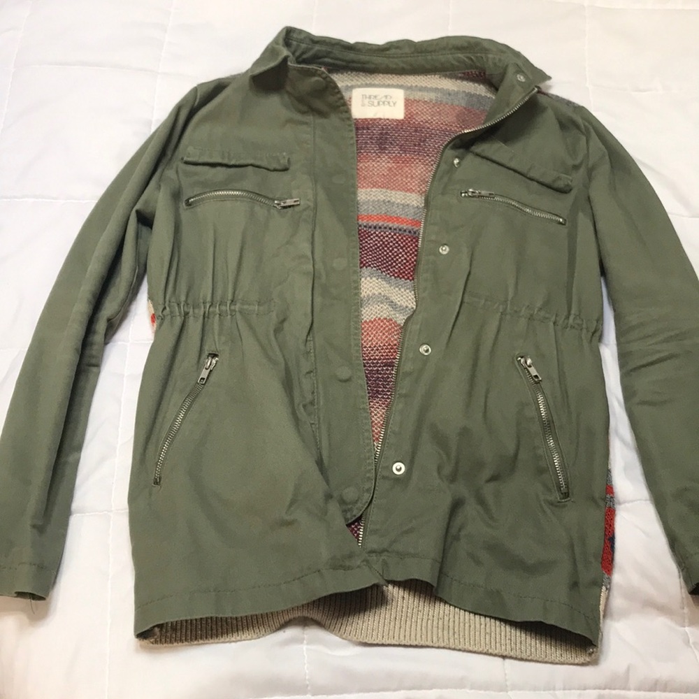 Green/knit pattern jacket